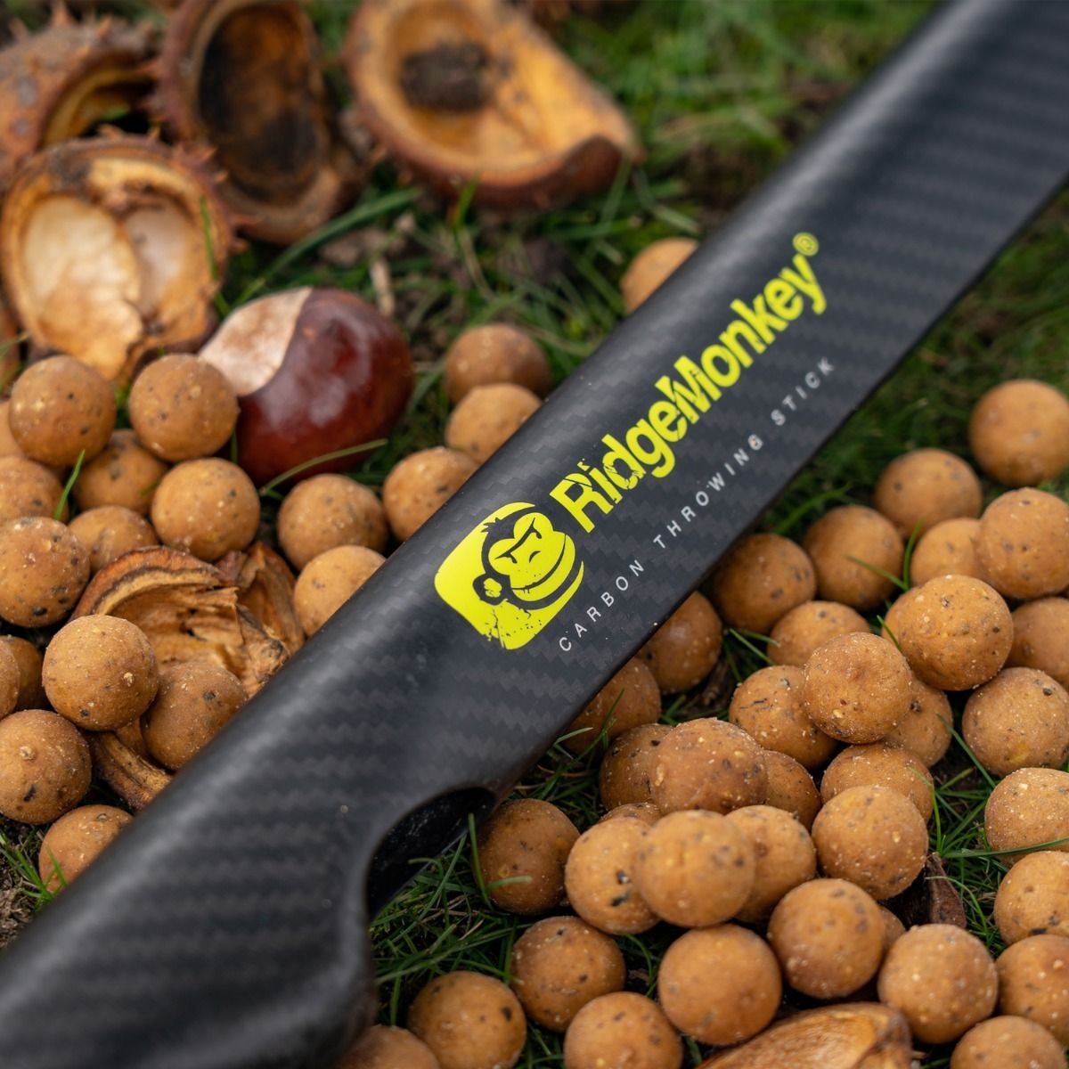 Angling Direct Präsentiert - Ridgemonkey Carbon Wurfrohr