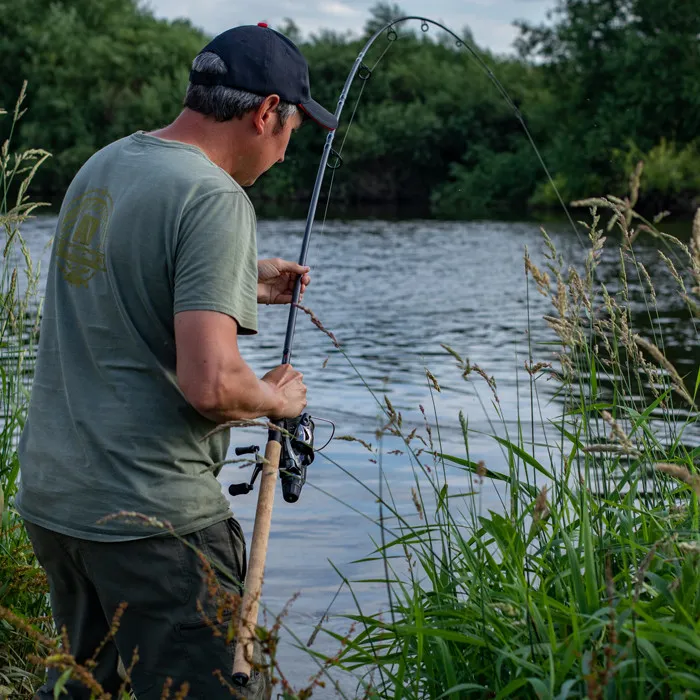 Zierlich, dabei nicht zimperlich - die Advanta Discovery RVS Twin Tip