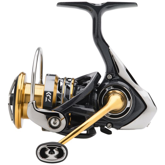 Daiwa 17 Exceler LT Angelrolle, linke Seite