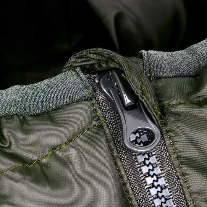 Fox Quilted Jacket Zip Close Up