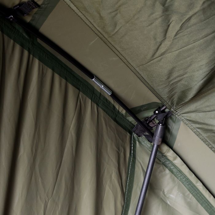 Fox Ultra 60 Camo Brolly System Close Up of Support Rod