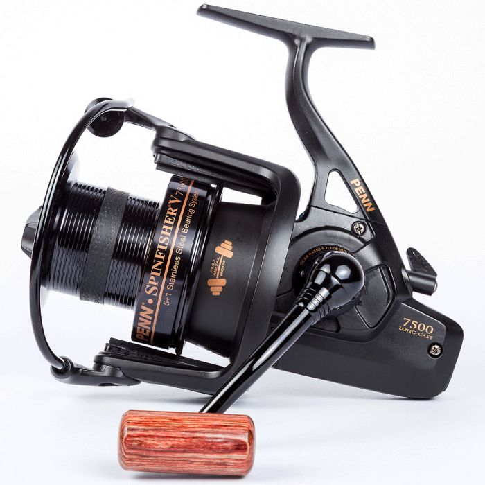 Penn Spinfisher V 7500 Longcast – Limitierte Auflage, schwarze Angelrolle, von der Seite