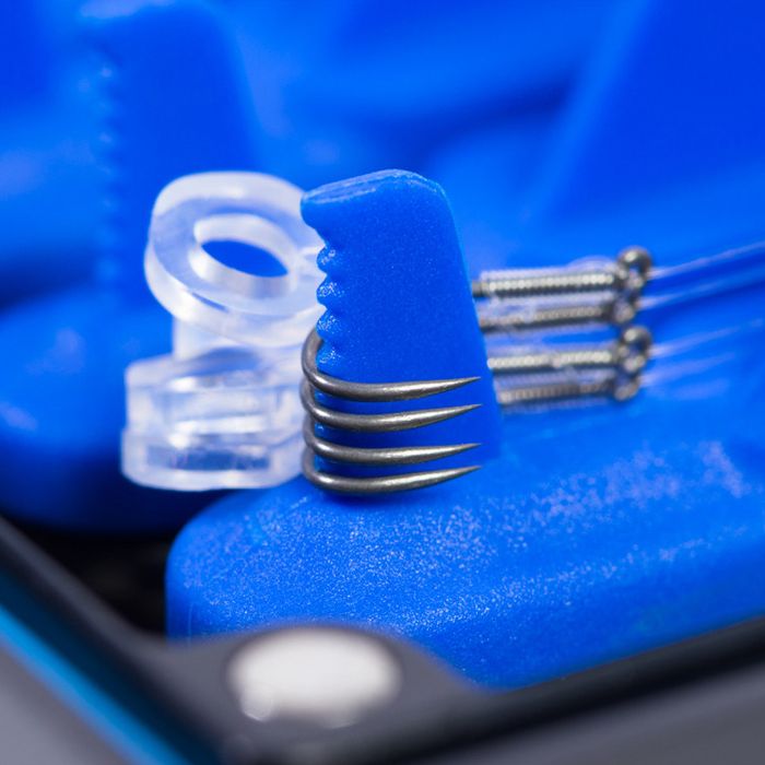 Preston Mag Store System 10cm Hooklength Box Close Up 5