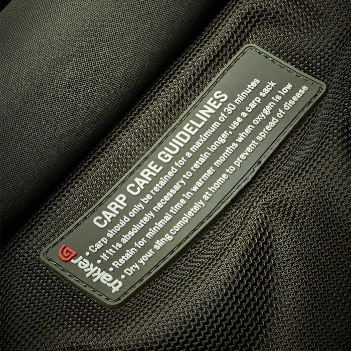 Trakker Sanctuary XXL Retention Sling v2 Close Up 1
