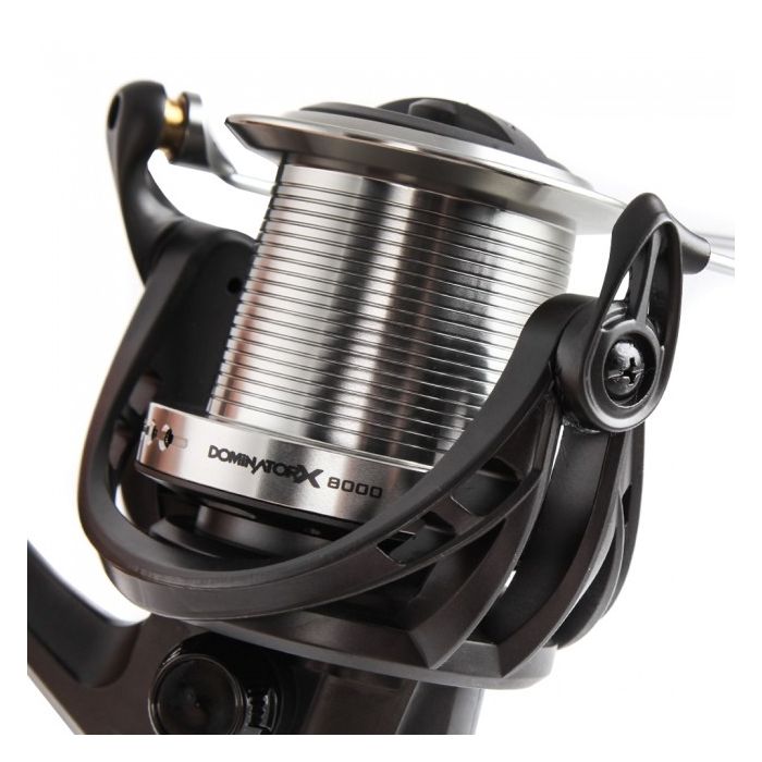 Sonik Dominator X SS Reels 8000 Close Up