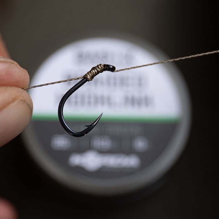 Korda Basix Braided Hooklink 10m Lifestyle 2